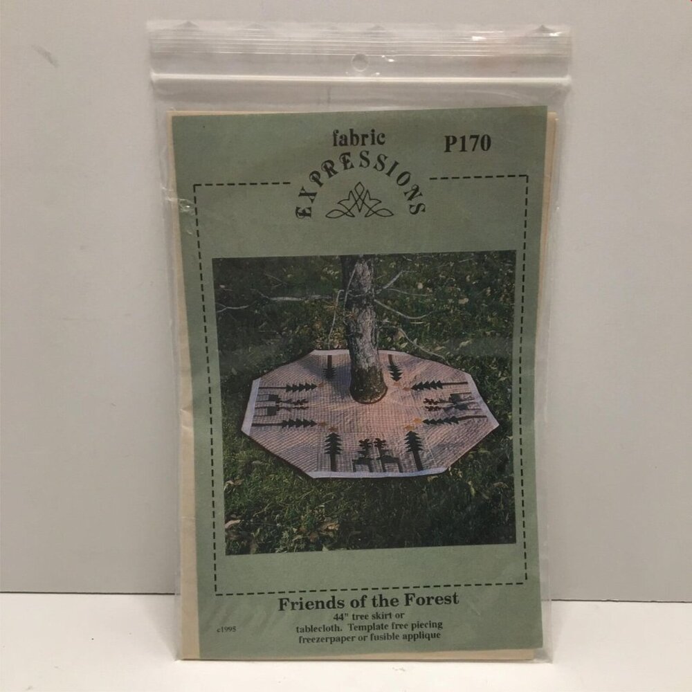 Vintage Fabric Expression Friends Of The Forest Tree Skirt Sewing Pattern Uncut